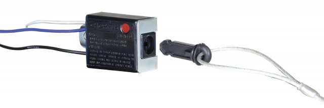 Break-Away SWITCH w/ LED Check Light, Cable & Pin