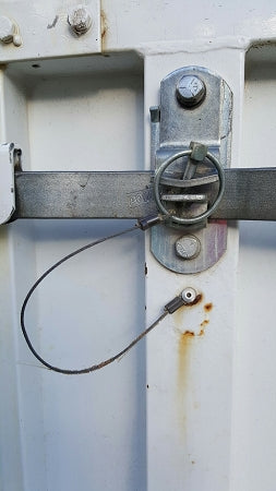  Install a lanyard & you will never lose your trailer pin.