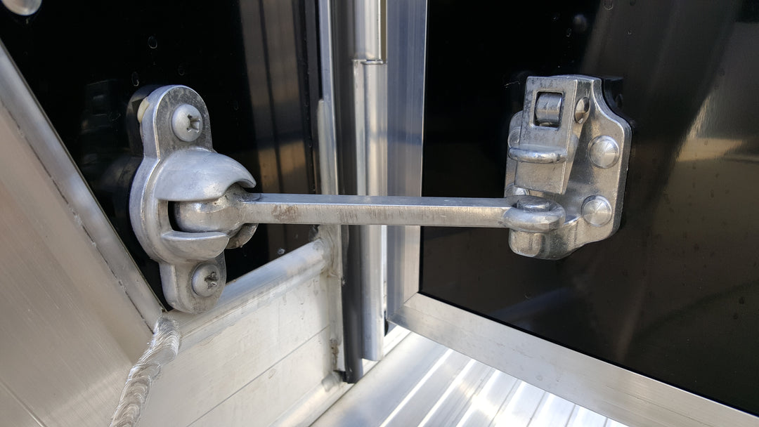 Ball & Socket shown engaged