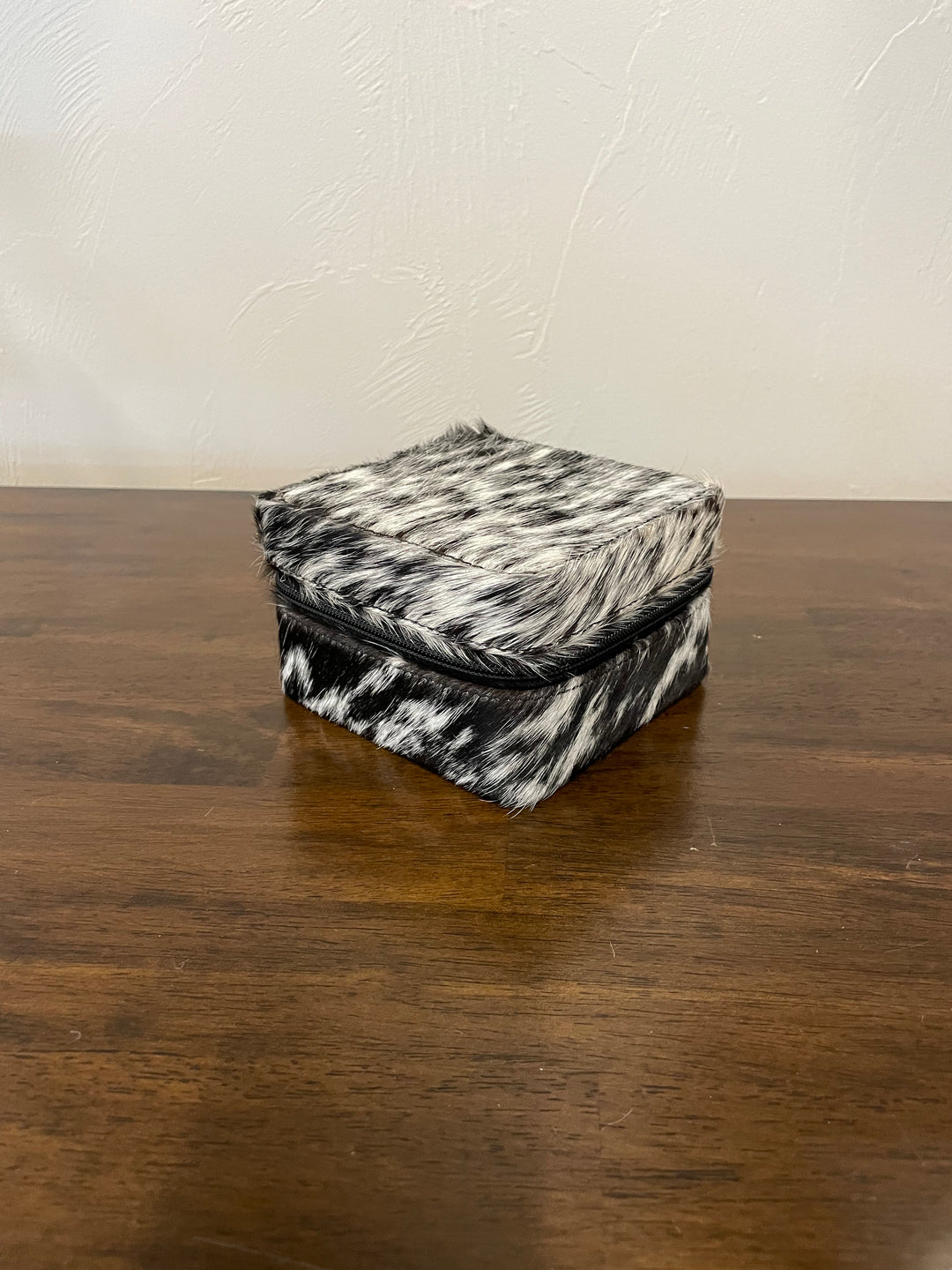 cowhide jewelry box- black and white