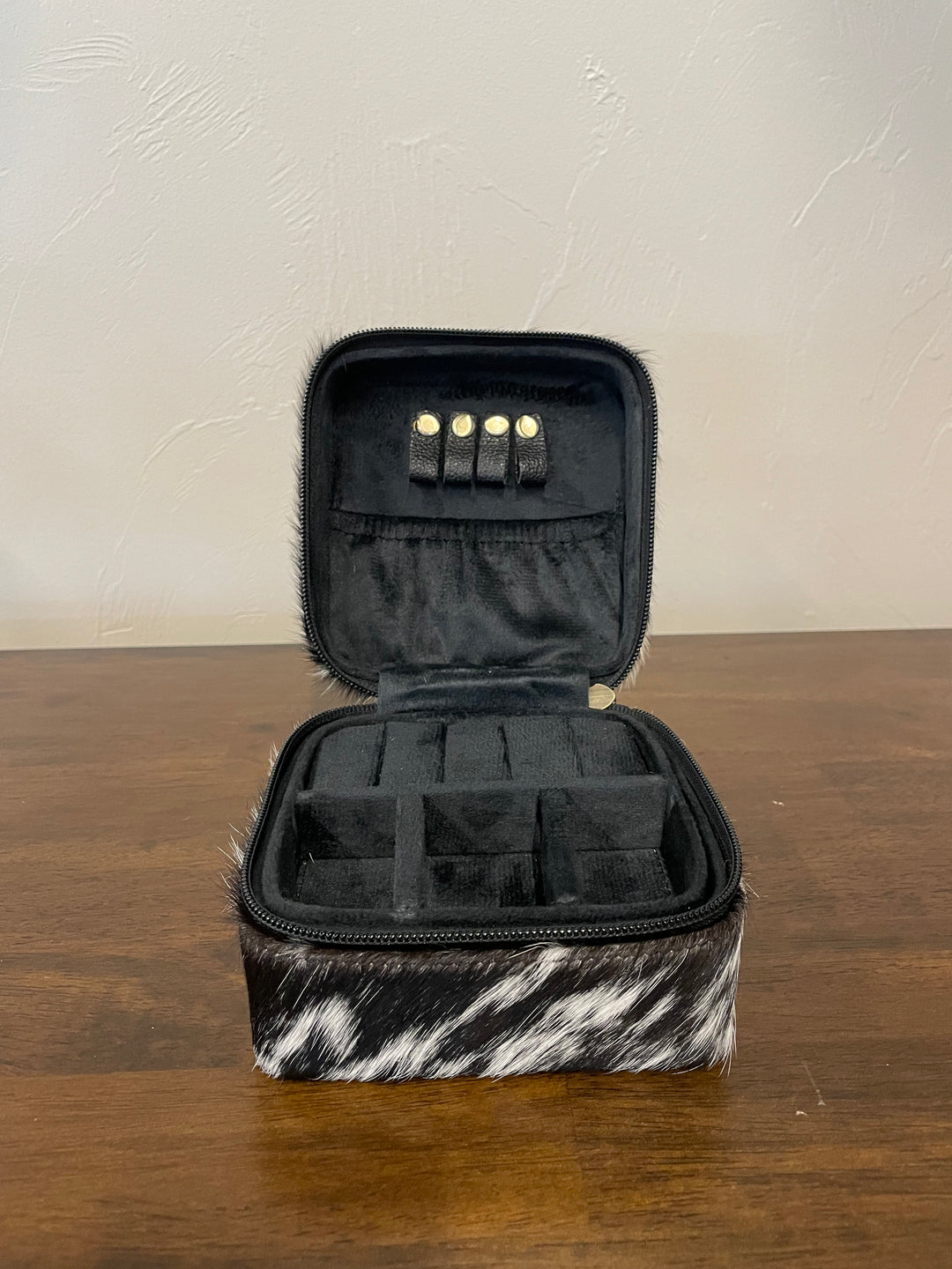 cowhide jewelry box- black and white
