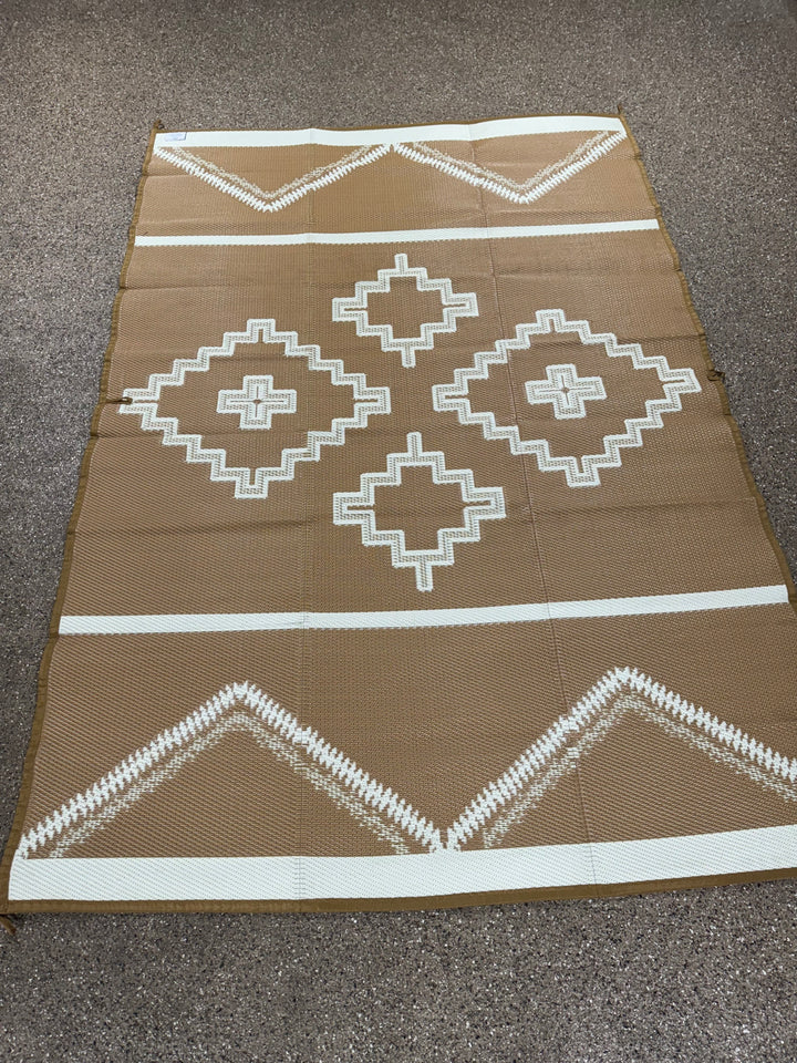 Ranch Rugs- Cream/Tan 9x12