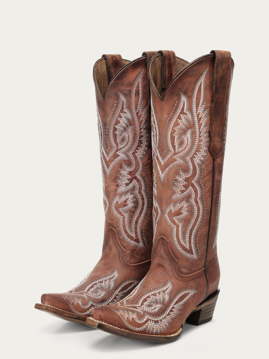 L8072 - Women's Embroidery and Triad Shedron Snip Toe Circle G Cowboy Boot