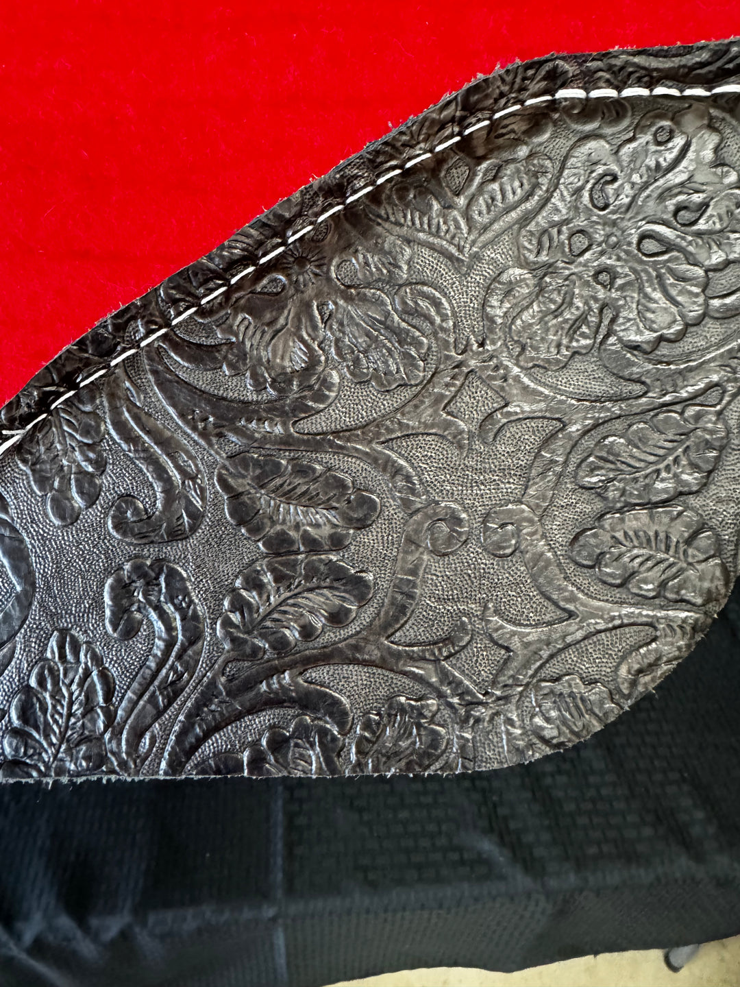 Best Ever 30x30 1" Red w/ Chocolate Floral