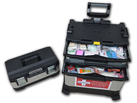 PROFESSIONAL EQUINE First Aid Medical Kit