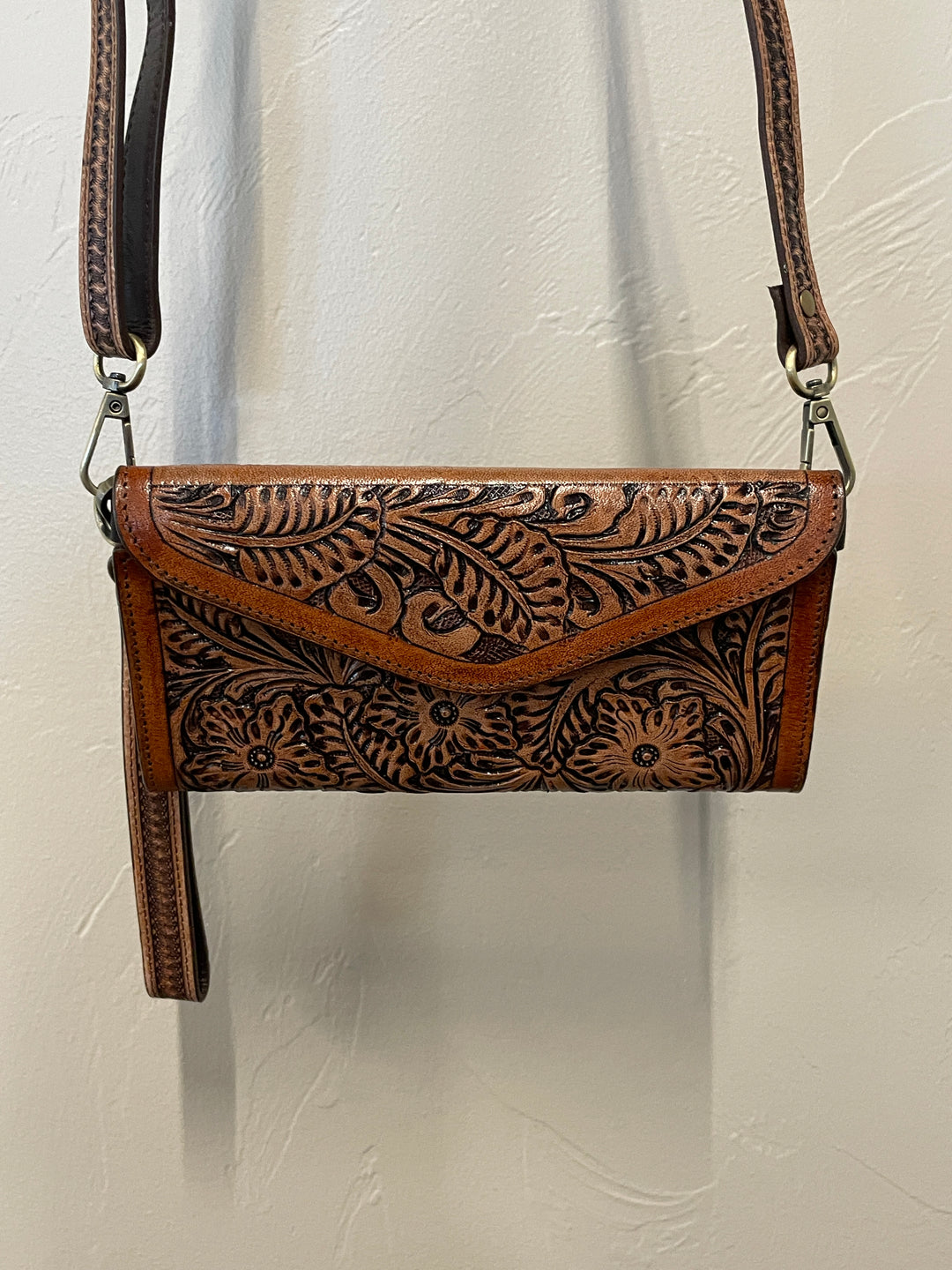 Women's Wallet with Strap- Tooled Leather