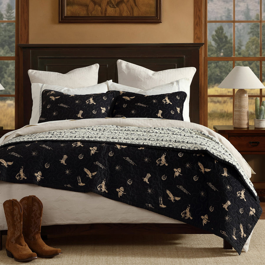 Conversation Reversible Quilt Set - ST2602QS-QN-BK